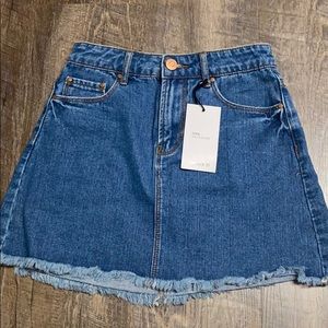 denim skirt